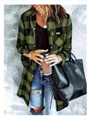 Women's Large Button Up Green Black Checked Plaid Long Button Up Casual Blouse